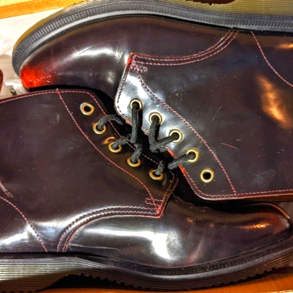 Dr. martens, Emmeline, cherry red arcadia